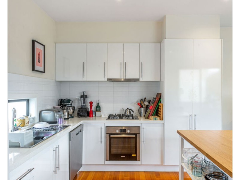 1a Perrett Street, Brunswick West VIC 3055