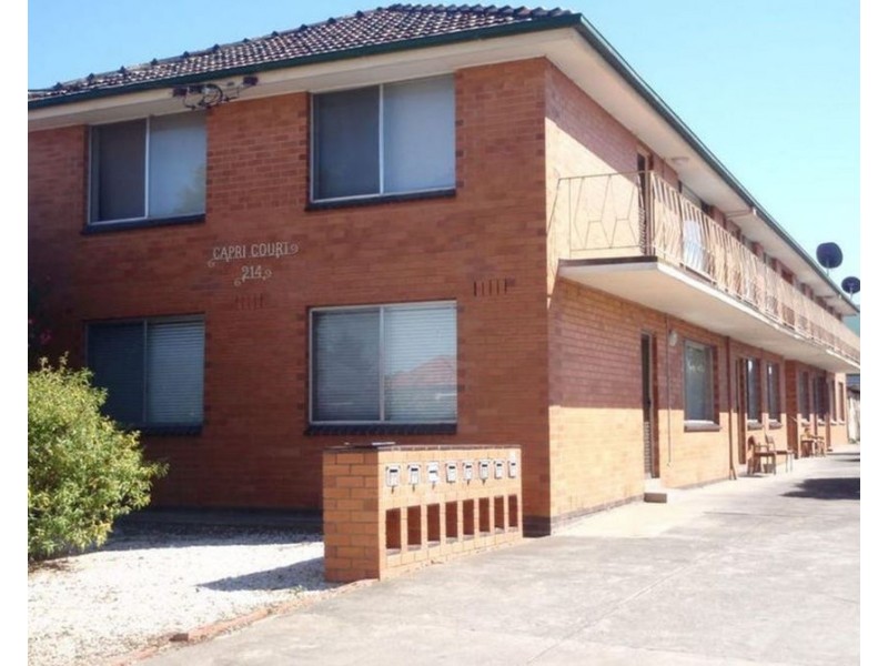 5/214 Biggs Street, St Albans VIC 3021