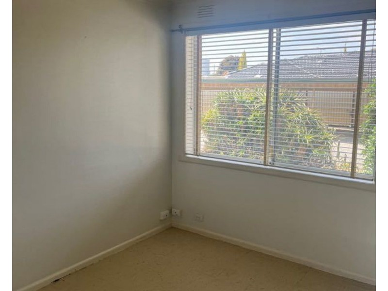 5/214 Biggs Street, St Albans VIC 3021
