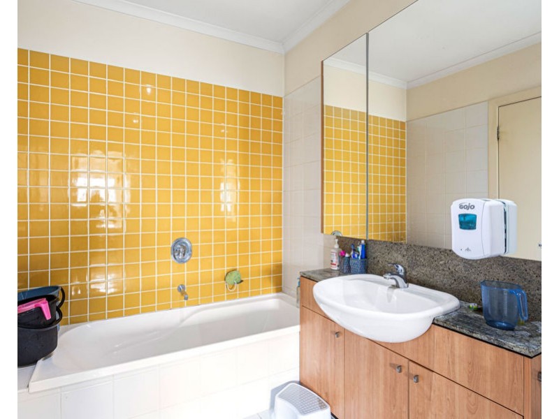 4/42 Wests Road, Maribyrnong VIC 3032