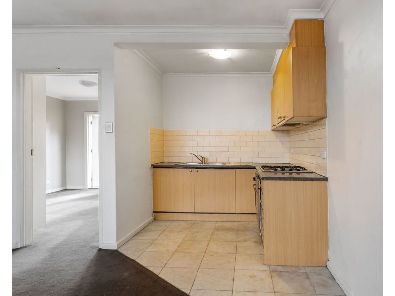 2/71a Holmes Street, Brunswick VIC 3056