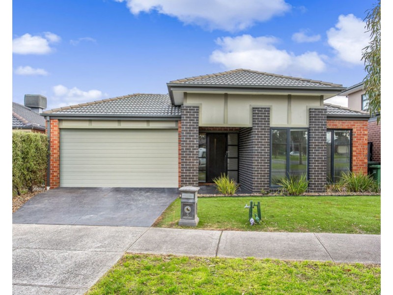 5 Glenbrae Street, Craigieburn VIC 3064