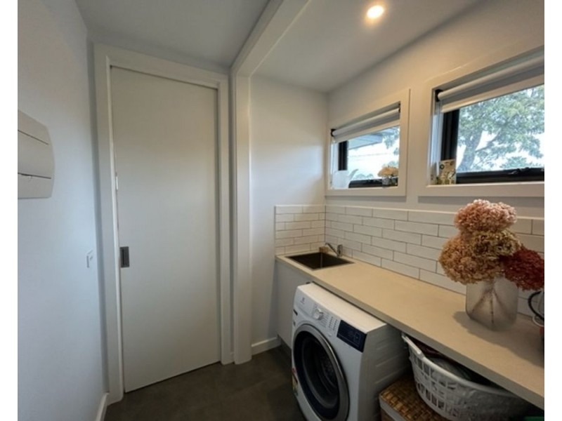 1/22 Birch Avenue, Tullamarine VIC 3043