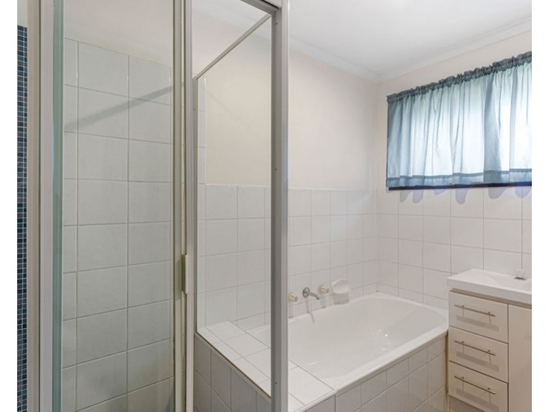 2/368-370 Melrose Drive, Tullamarine VIC 3043