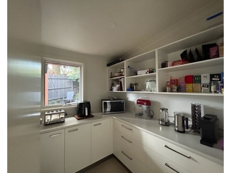 1 Glenmanor Close, Templestowe VIC 3106