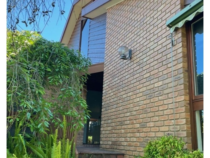 1 Glenmanor Close, Templestowe VIC 3106