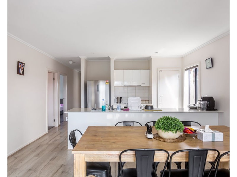 37 Rockfern Crescent, Diggers Rest VIC 3427