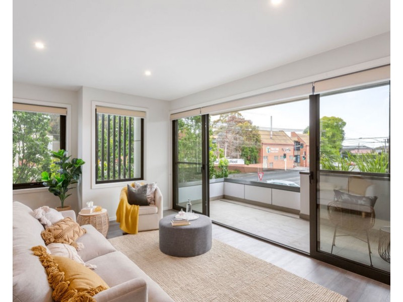 1/156 Moreland Road, Brunswick VIC 3056
