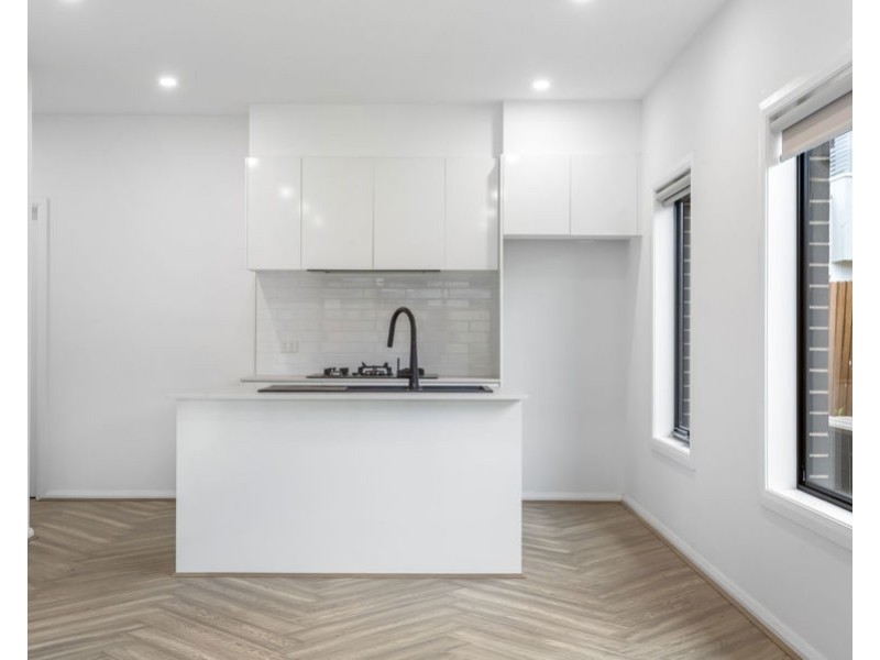 4/9 Farringdon Street, Pascoe Vale VIC 3044