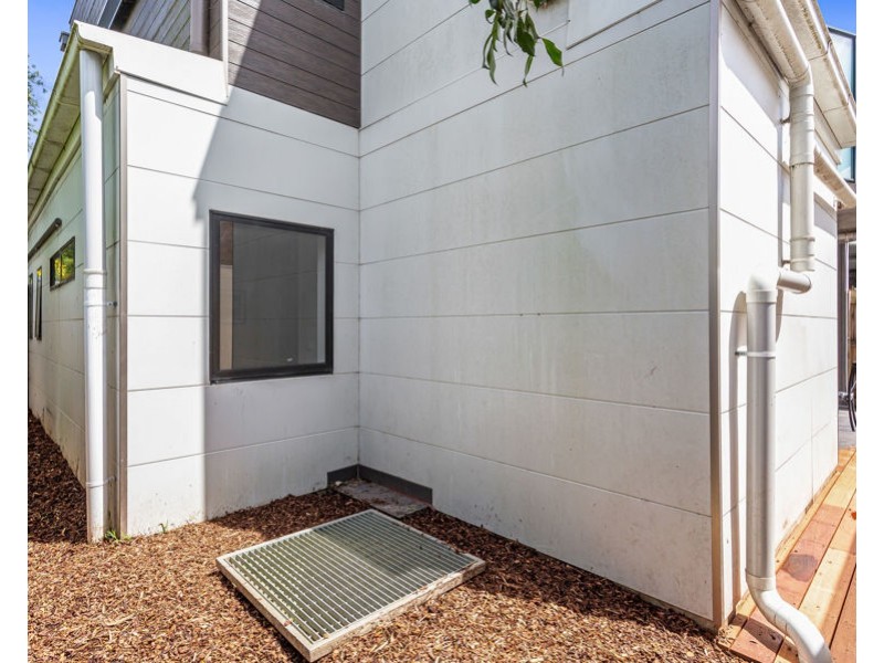 8/138 Darebin Road, Northcote VIC 3070