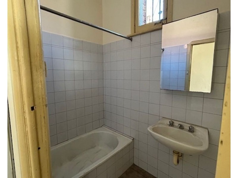 571a Sydney Road, Brunswick VIC 3056