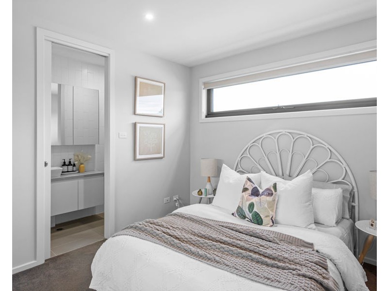 4/156 Moreland Road, Brunswick VIC 3056