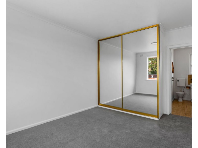 6/12 Barningham Street, Brunswick VIC 3056