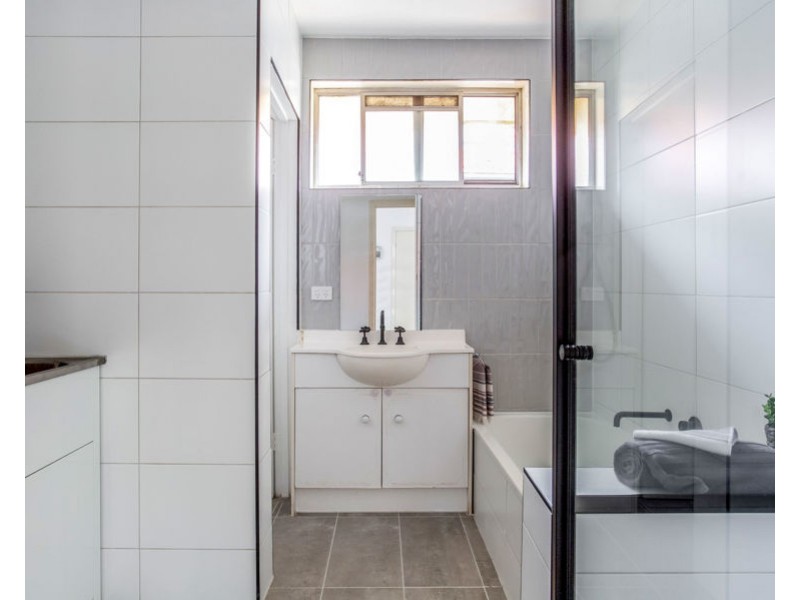 1/578 Moreland Road, Brunswick West VIC 3055
