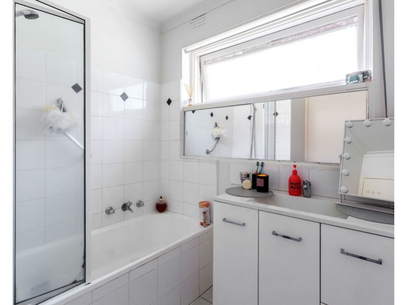 3/5 Allard Street, Brunswick West VIC 3055