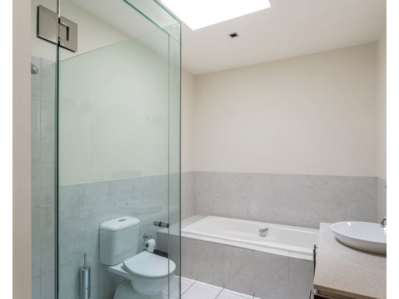 150 Sydney Road, Coburg VIC 3058