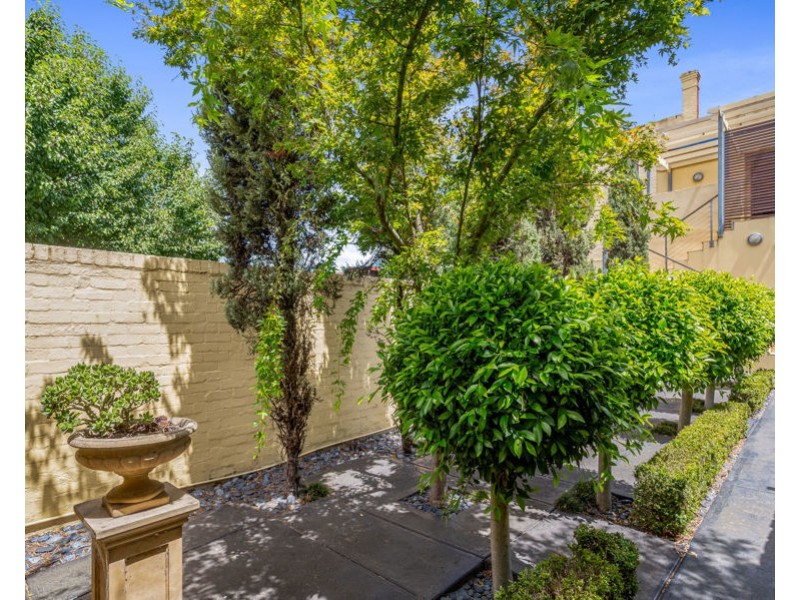 150 Sydney Road, Coburg VIC 3058