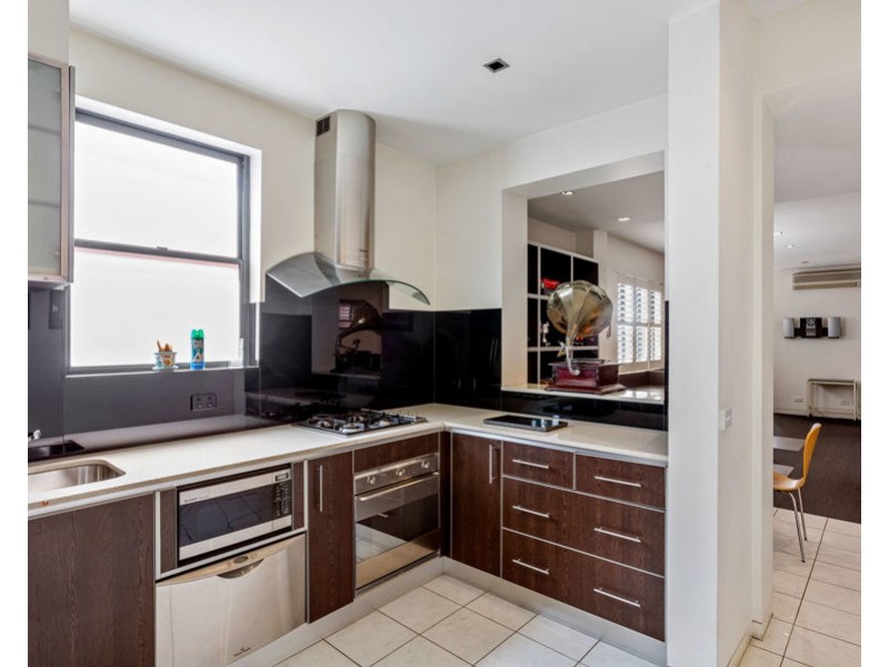 150 Sydney Road, Coburg VIC 3058