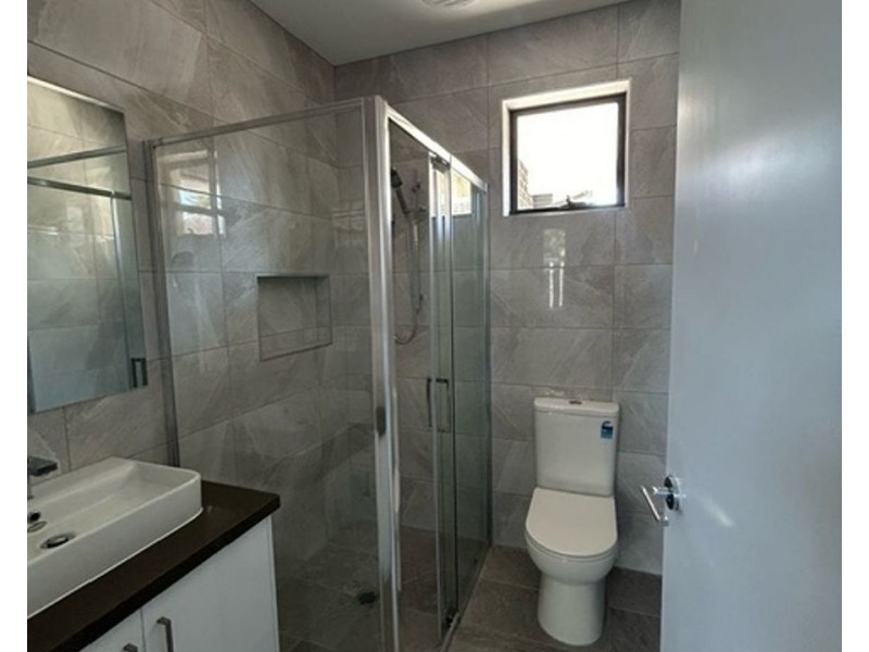 2/6 Lesleigh Street, Fawkner VIC 3060