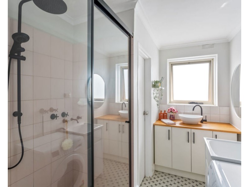 1/134 Mitchell Street, Brunswick East VIC 3057