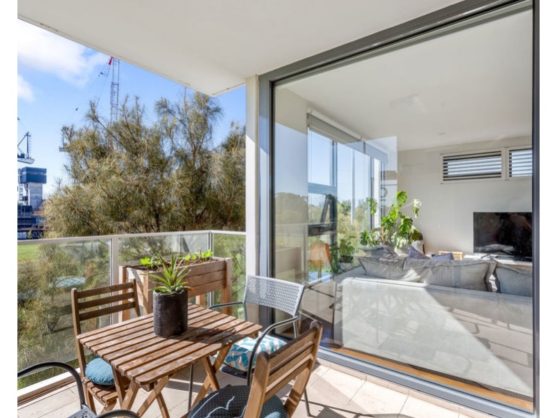 D116/460 Victoria Street, Brunswick VIC 3056