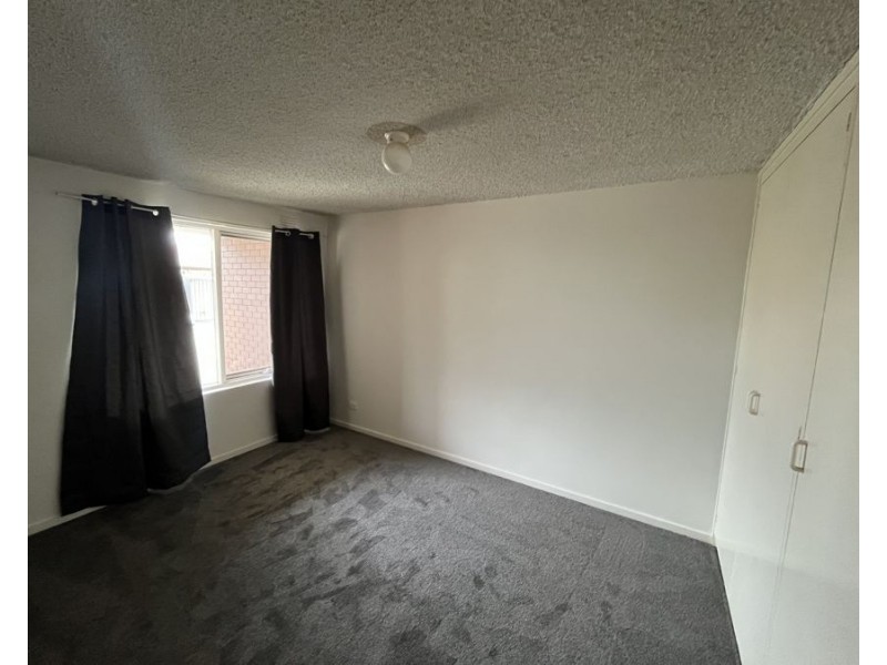 2/17 Stock Street, Coburg VIC 3058