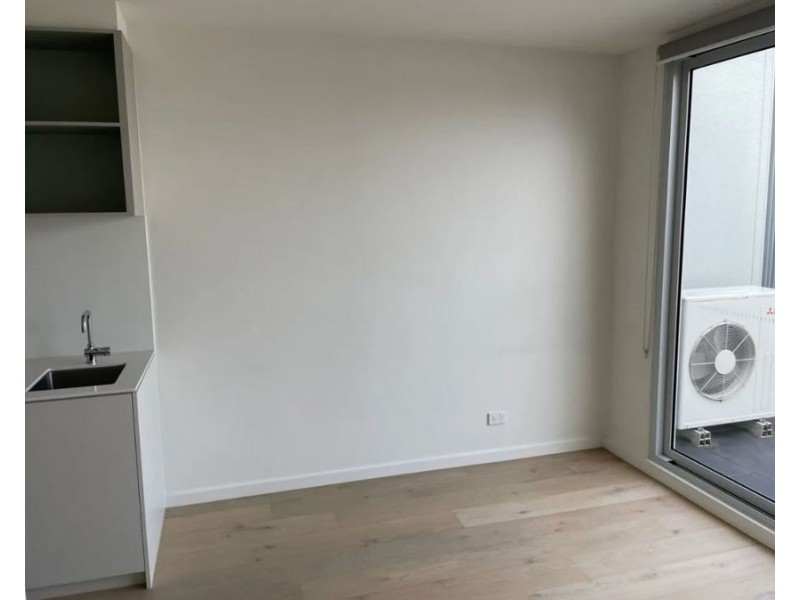 211/812 Sydney Road, Brunswick VIC 3056