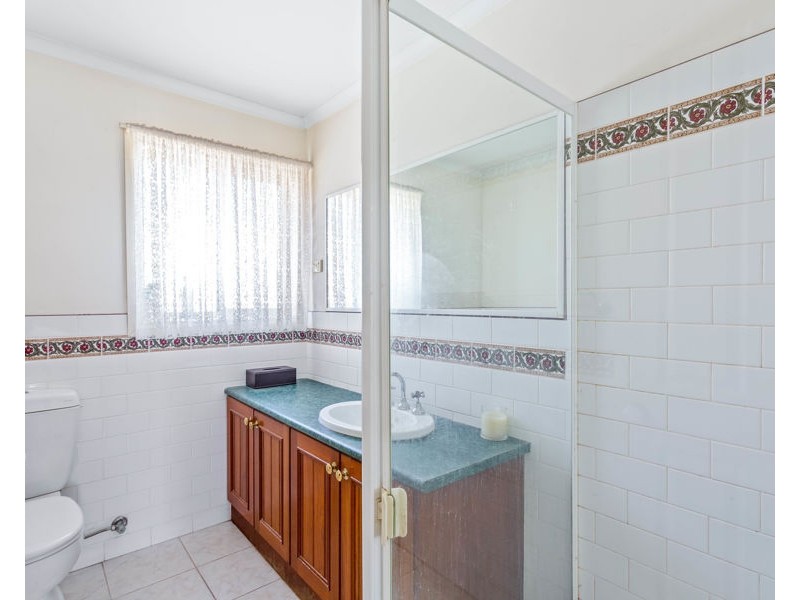 3 Sandpiper Drive, Taylors Lakes VIC 3038