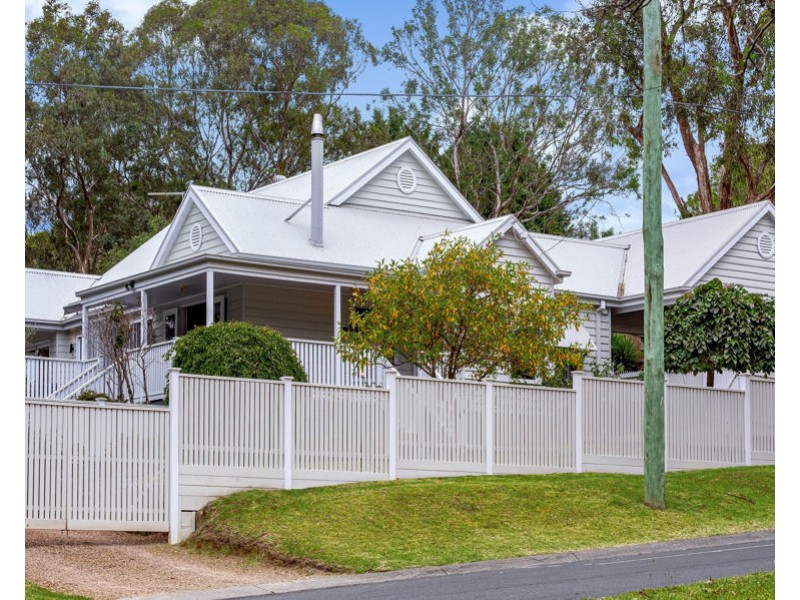 70 Quarry Road, Mitcham VIC 3132