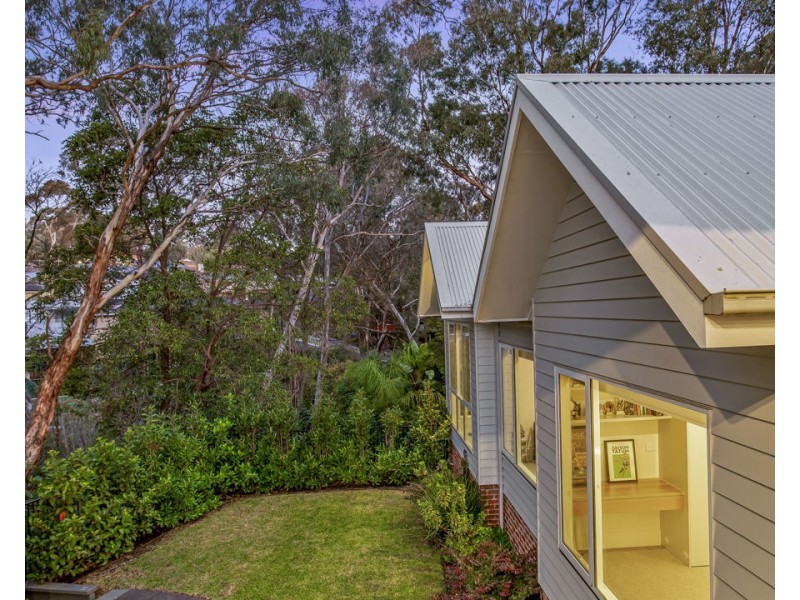 70 Quarry Road, Mitcham VIC 3132