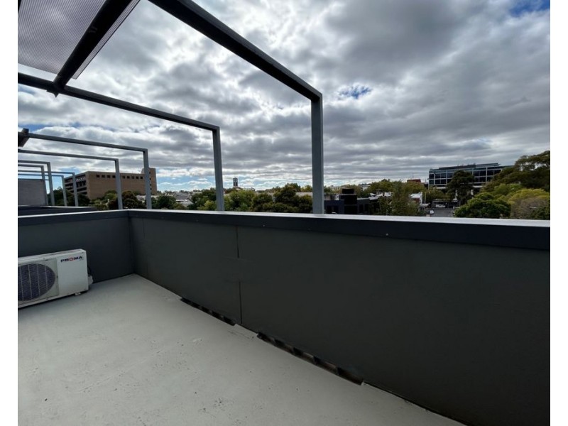 10/209 Cardigan Street, Carlton VIC 3053