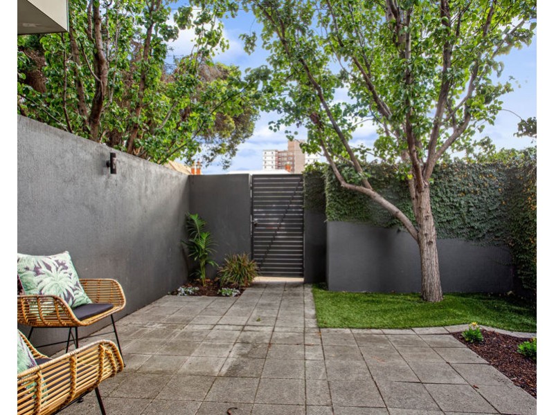 1/260 Brunswick Road, Brunswick VIC 3056