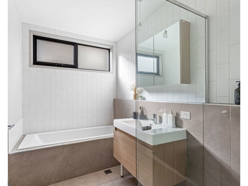 1/260 Brunswick Road, Brunswick VIC 3056