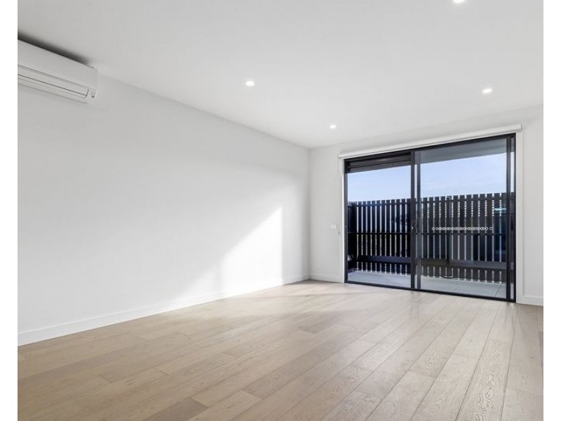 4/949 High Street, Reservoir VIC 3073