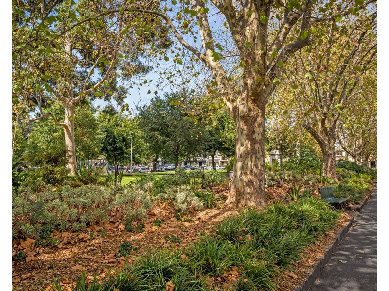 142 Curtain Street, Carlton North VIC 3054