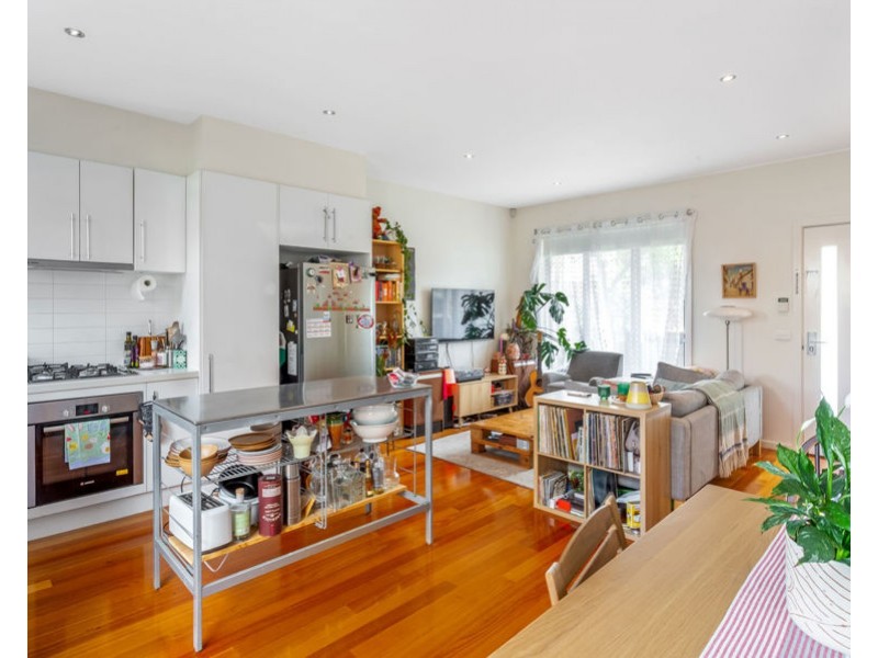 1b Perrett Street, Brunswick West VIC 3055