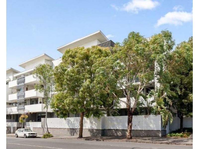 B7/460 Victoria Street, Brunswick VIC 3056