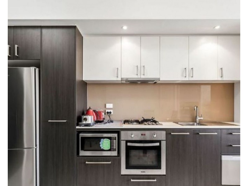 B7/460 Victoria Street, Brunswick VIC 3056