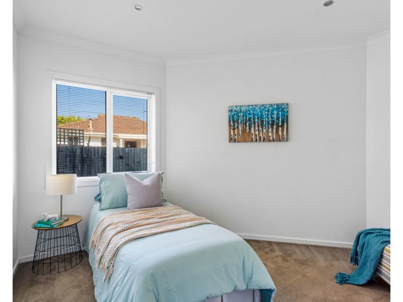 2/137 Northumberland Road, Pascoe Vale VIC 3044