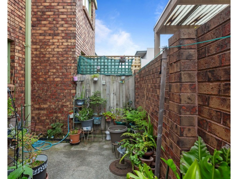 6/42 Donald Street, Brunswick VIC 3056