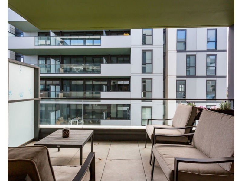 513/3 Olive York Way, Brunswick West VIC 3055