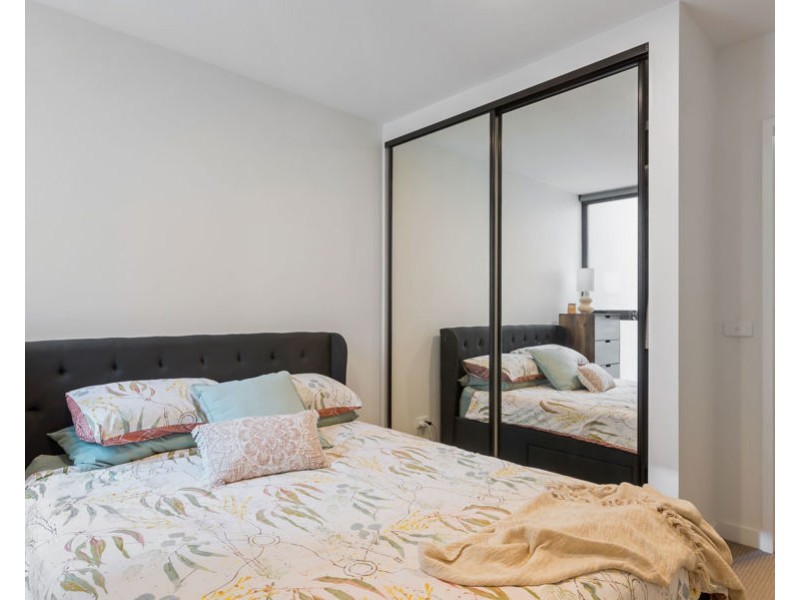 513/3 Olive York Way, Brunswick West VIC 3055