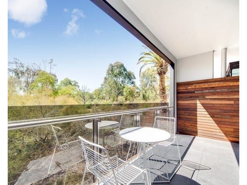 204/392 St Georges Road, Fitzroy North VIC 3068