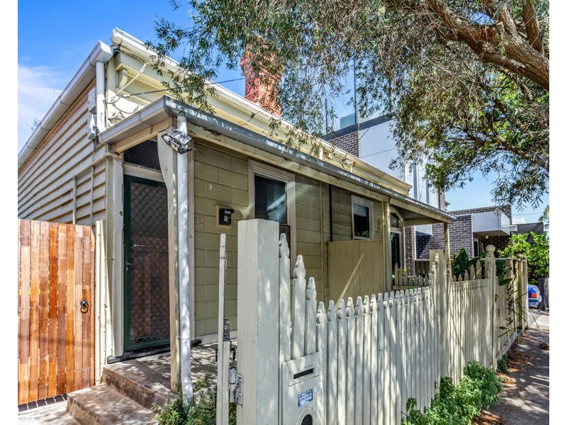 32 Trafford Street, Brunswick VIC 3056