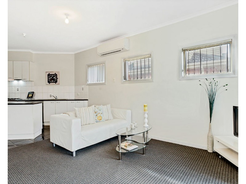 1/919 Pascoe Vale Road, Glenroy VIC 3046