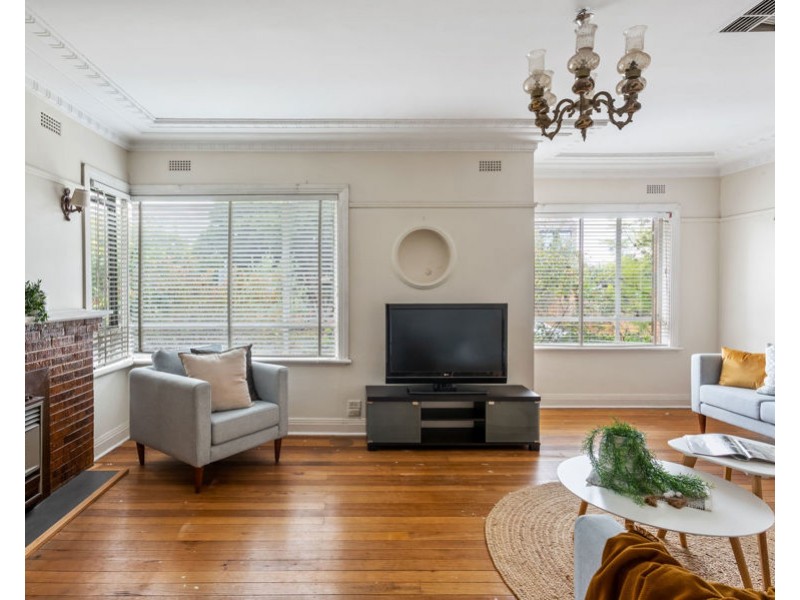 11 Bakers Road, Coburg North VIC 3058