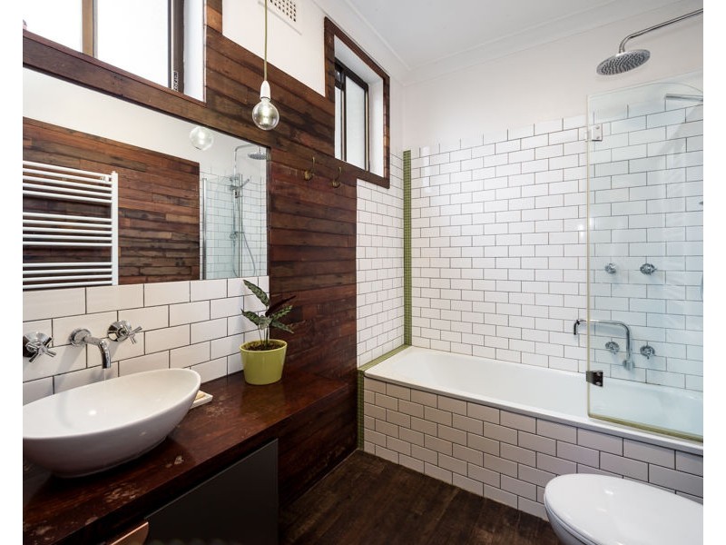 17 Stewart Street, Brunswick VIC 3056