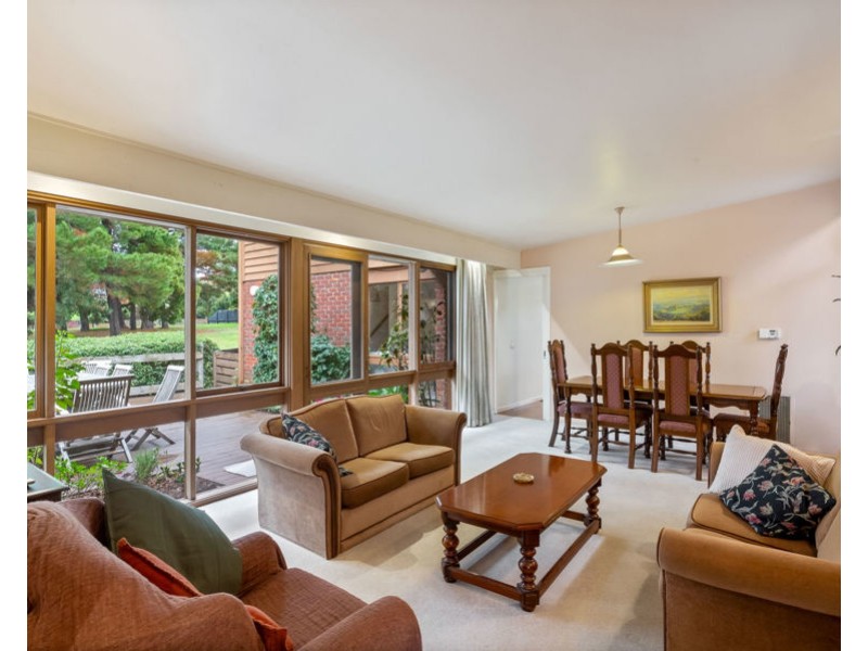 5 Drysdale Place, Doncaster East VIC 3109