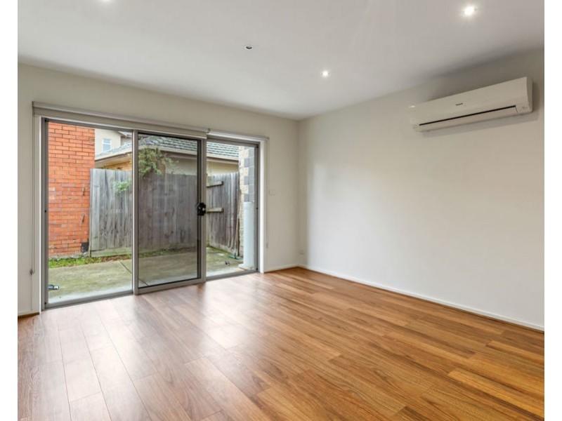 3/15 Maude Avenue, Glenroy VIC 3046
