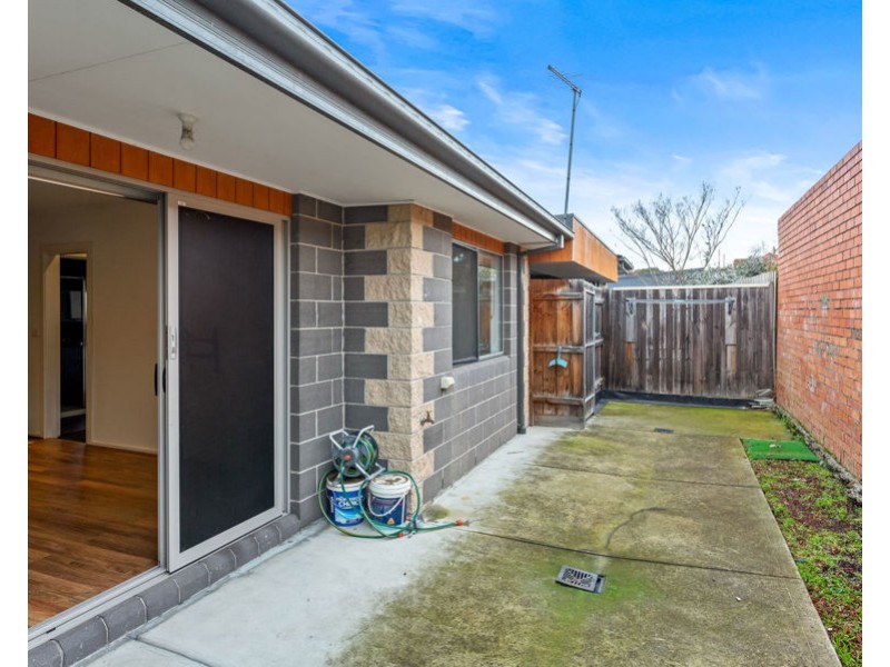 3/15 Maude Avenue, Glenroy VIC 3046